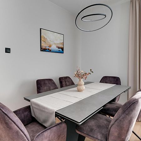 Zajezdnia Wrzeszcz 2 By Grand Apartments Gdańsk Exterior foto